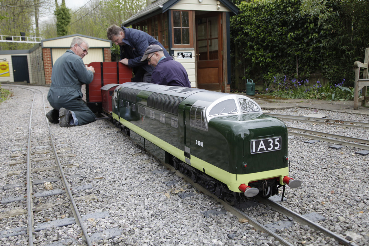 Maxitrak Electric Locomotives