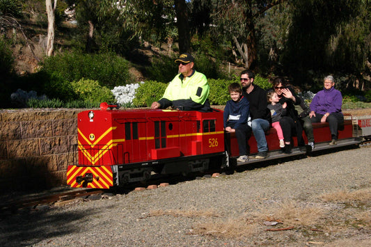 7.25" SAR 526 Ride-In Locomotive with Carriages - SOLD in 1 week
