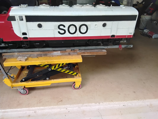 5'' Maxitrak F7 Locomotive - Flaxton QLD