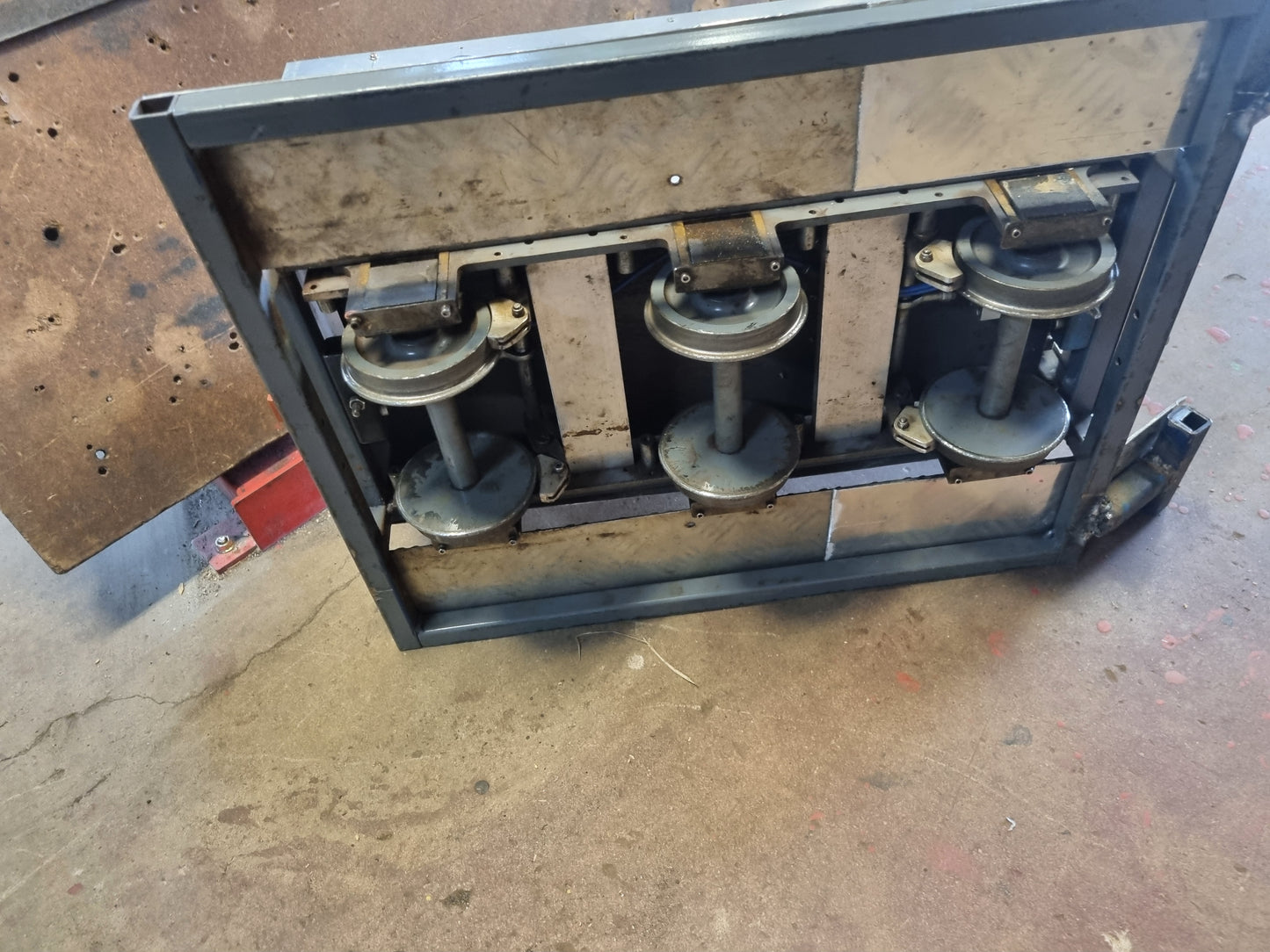 5" 6-wheel Riding Car - Blue Mountains NSW - S1315