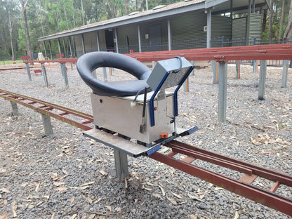 5" 6-wheel Riding Car - Blue Mountains NSW - S1315