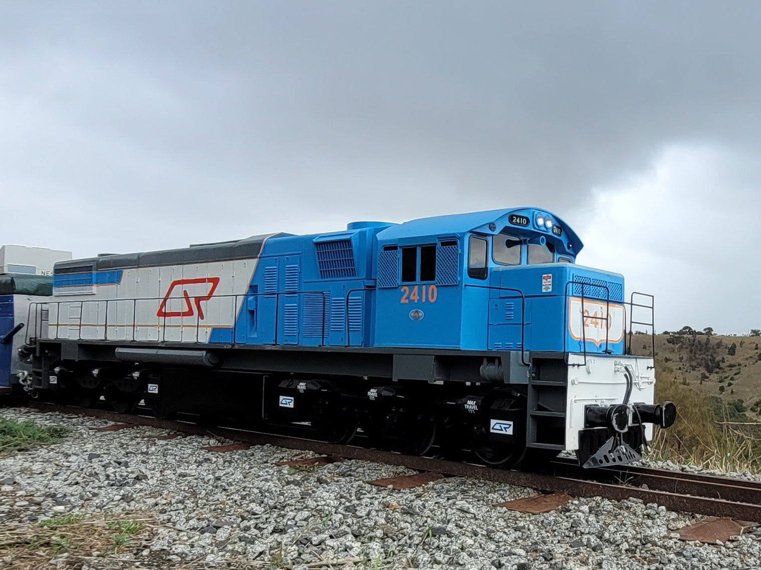 QR 2400 and 2170 Class – Mini Train Systems