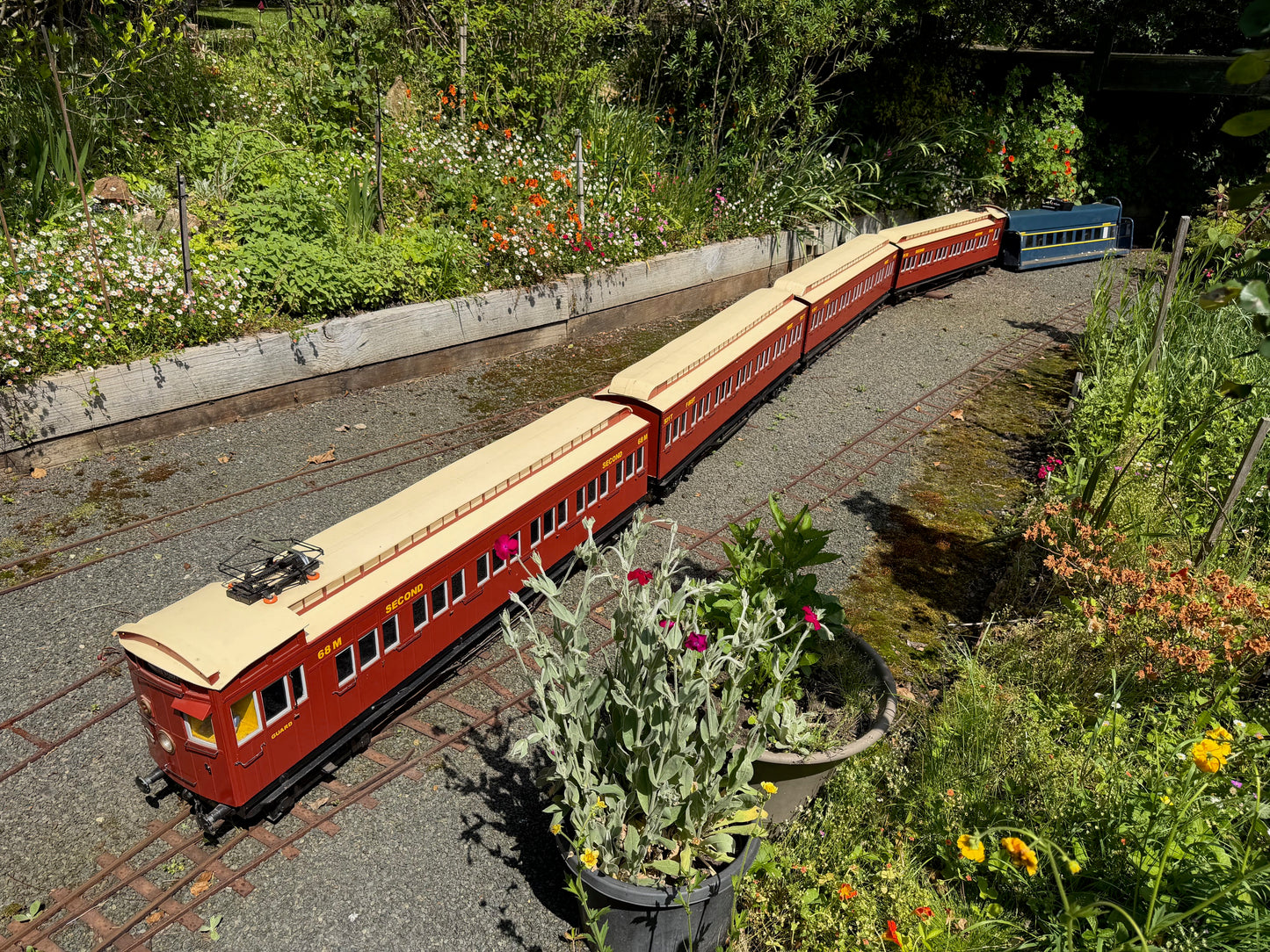 5" Melbourne Suburban Swing-door Set - Traralgon VIC - S1293