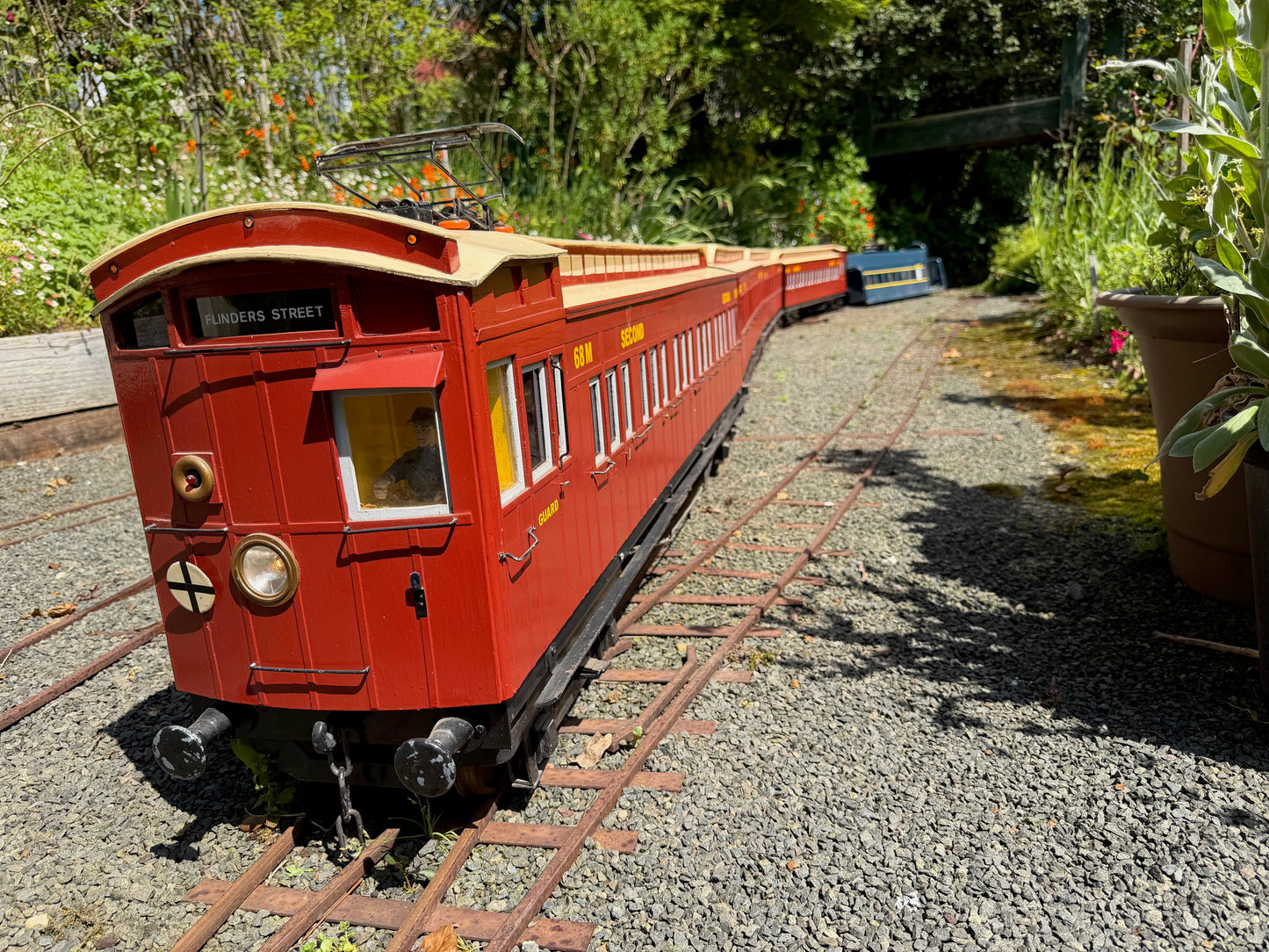 5" Melbourne Suburban Swing-door Set - Traralgon VIC - S1293
