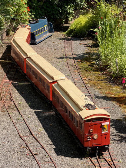 5" Melbourne Suburban Swing-door Set - Traralgon VIC - S1293