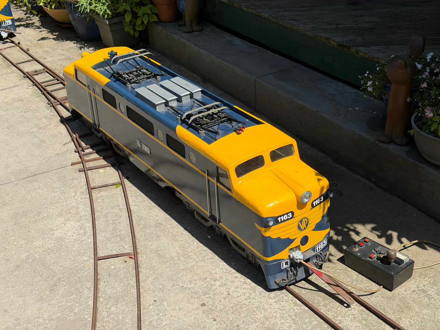 5" L Class Locomotives x 2 - Traralgon VIC - S1303