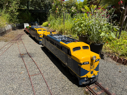 5" L Class Locomotives x 2 - Traralgon VIC - S1303