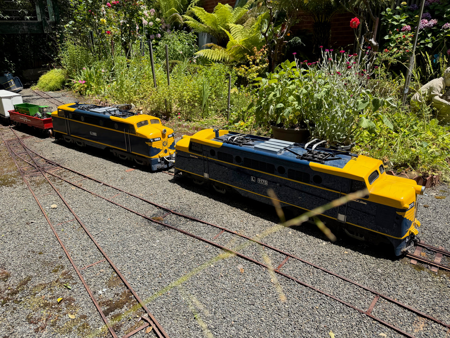 5" L Class Locomotives x 2 - Traralgon VIC - S1303