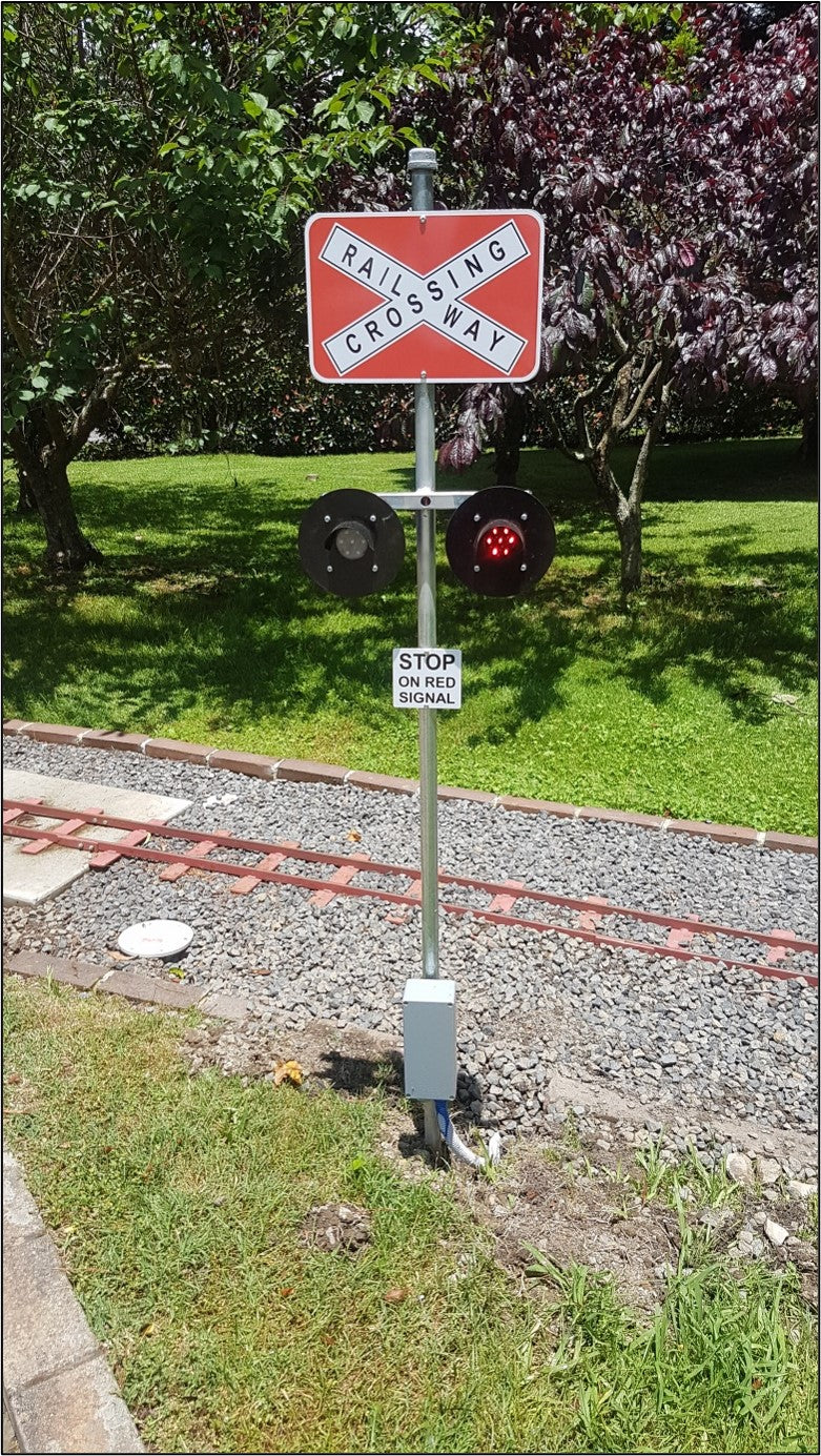 Level Crossing Lights – Mini Train Systems