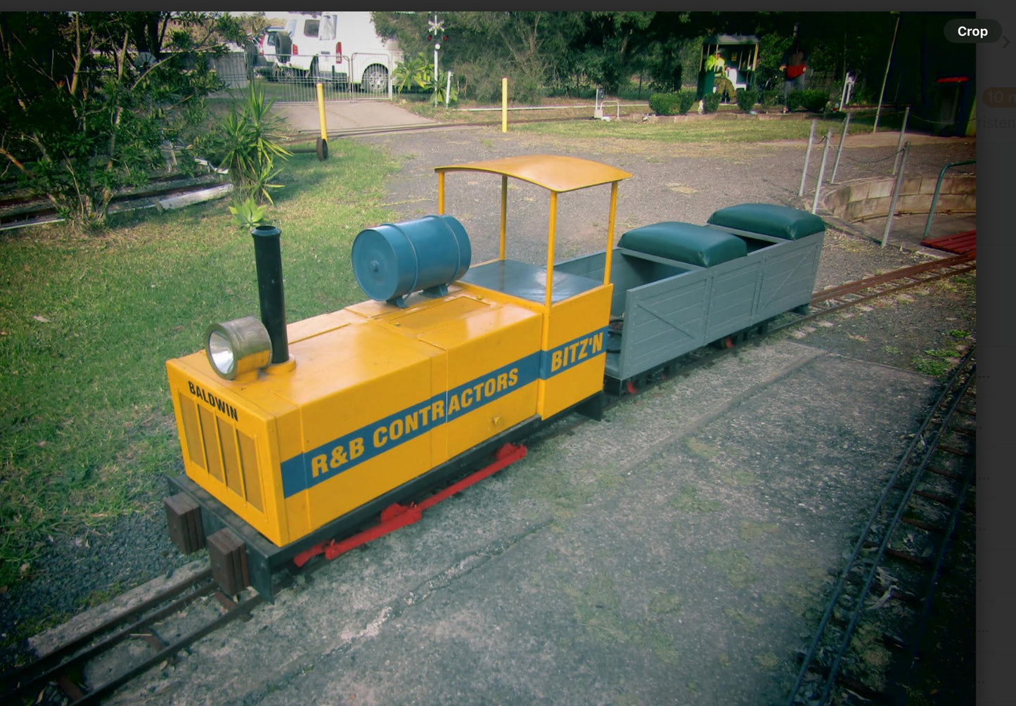 7.25" "Bitz'n" Baldwin  locomotive - Nowra NSW - S1294