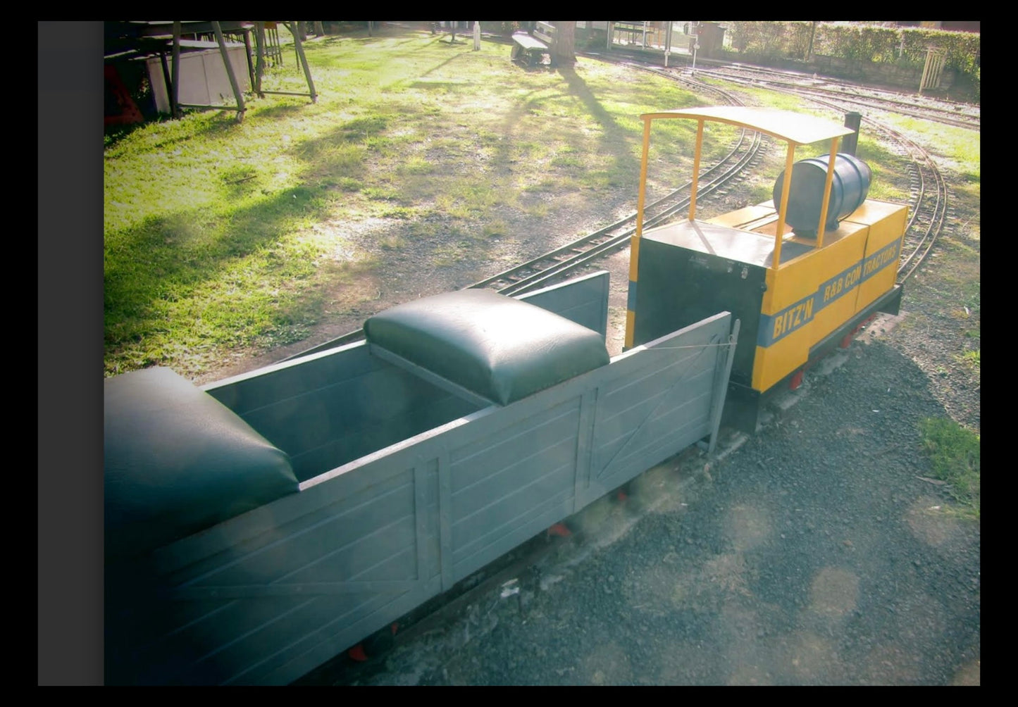 7.25" "Bitz'n" Baldwin  locomotive - Nowra NSW - S1294